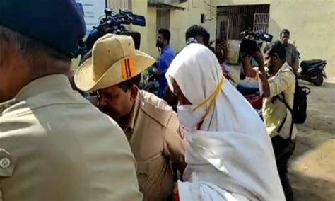 Karnataka Lingayat Mutt Sex Scandal Sharanaru Sent To Day Police Custody Clarion India
