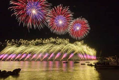 Fuochi D Artificio Da Conflenti A Malta Una Magia Che Ci Incanta