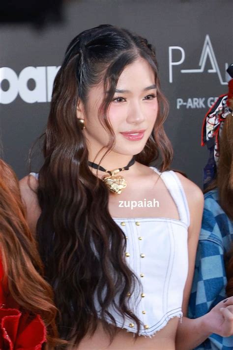 BINI AIAH Pretty Brunette Tiktok Style Pretty People