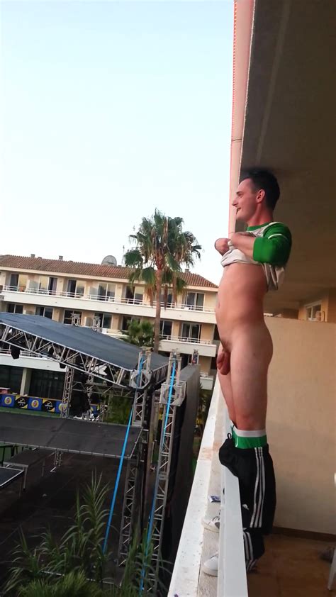 CRAZY NEN IN HOLIDAY NAKED ThisVid