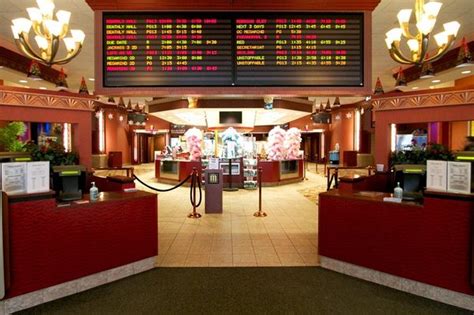 MARCUS BAY PARK CINEMA - Updated June 2026 - 30 Photos & 35 Reviews ...
