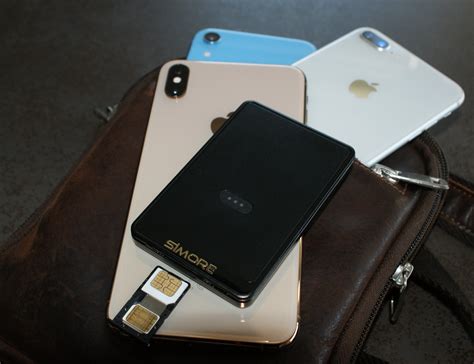 SIMore E-Clips Gold iPhone Dual SIM Adapter » Gadget Flow