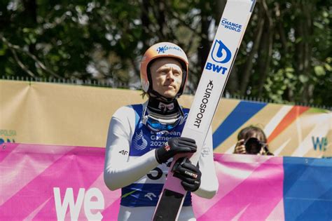 Dawid Kubacki najlepszym z Polaków Kamil Stoch w czołówce