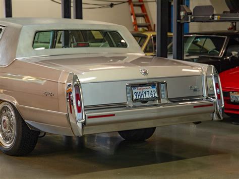 1991 Cadillac Brougham DElegance V4S Special Edition 5 7L V8 4 Dr Sedan