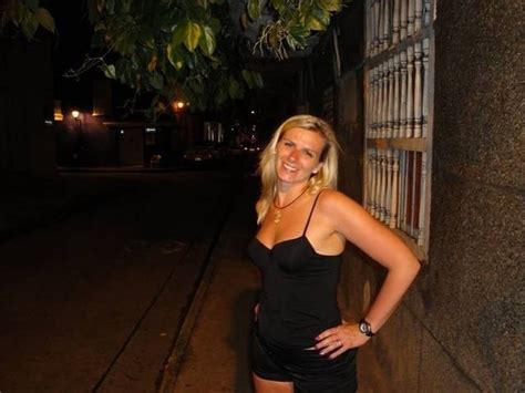 Une MILF Blonde 257 Photos XXX Porn Album 82627