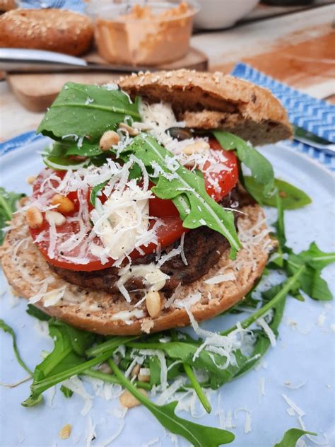 Bagel Met Champignon Burger Truffelmayo Parmezaanse Kaas