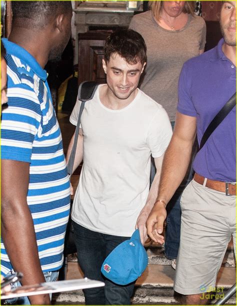 Daniel Radcliffe Returning to 'Young Doctor’s Notebook' | Photo 579815 ...