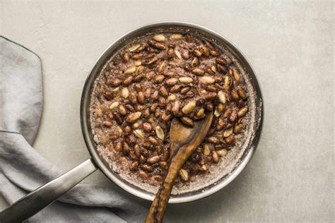 Caramelized Candied Peanuts Recipe