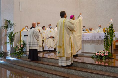 Ordinazione Presbiterale Del Diacono Don Roberto Pavone Diocesi Di