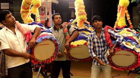 Dhaki Dhak In Durga Puja Bengali Durga Puja In Hyderabad Bangalee