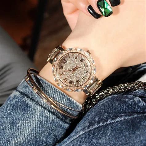 Roman Numeral Women Diamond Quartz Watch Famous Brand Elegant Dress Watches Ladies Rhinestone