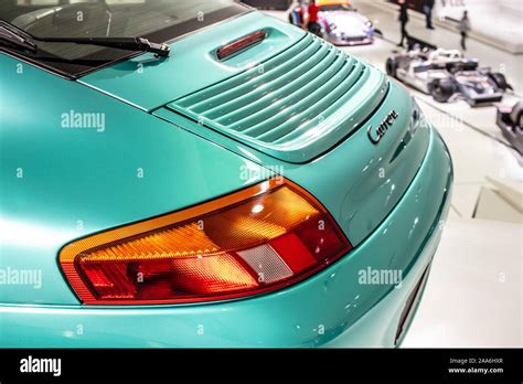 Stuttgart Germany Sep 2019 Porsche 911 Carrera 34 1997 Armored