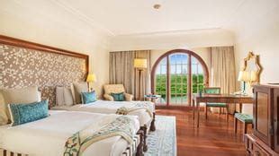 Premier Hotel Room | The Oberoi Amarvilas, Agra