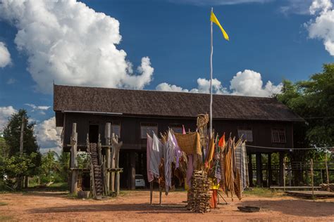 tiwah  dayaks journey  heaven photography  toine ijsseldijk