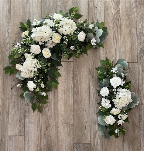 Ling S Moment 9FT Eucalyptus And Willow Leaf Garland With White Flower