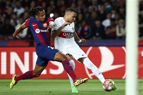 Ligue Des Champions Le Psg Renverse Le Fc Barcelone Et Se Qualifie