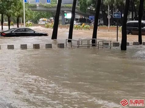 公交停运！部分地铁口关闭！福州多地雨量超300毫米！防暴雨Ⅰ级应急响应启动！澎湃号·媒体澎湃新闻 The Paper