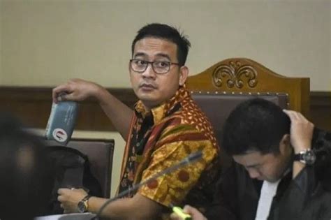 Eks Napi Korupsi Raden Brotoseno Masih Aktif Di Polri