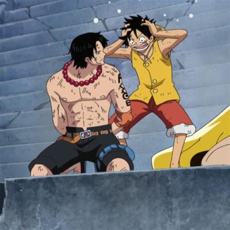 Luffy and Ace | One piece manga, One piece pictures, One piece ace