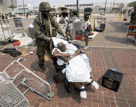 Hurricane Katrina Anniversary 40 Powerful Photos Of New Orleans After