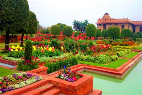 Mughal Garden Delhi Features | Fasci Garden