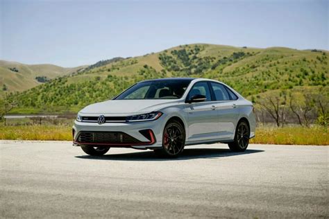 Volkswagen Jetta Muda De Personalidade Na Linha 2025 Auto Tv