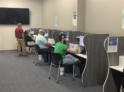 Laredo and South Texas saw a slight decrease in the Unemployment Rate ⋆