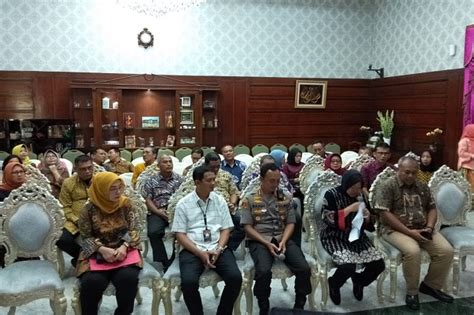 Misi Sapu Bersih Gangster Di Surabaya Ini Cara Pemkot SINDO Jatim