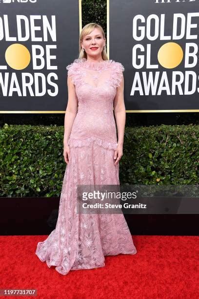 323 Golden Globes Kirsten Dunst Photos And High Res Pictures Getty Images