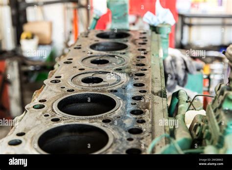 Japanese factory doing marine engine repair overhaul Stock Photo - Alamy