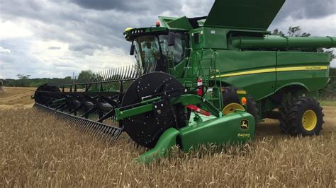 2018 John Deere S770 Combine Footage From The Field 3 Youtube