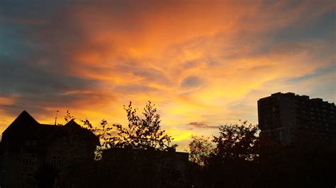 Bern, Schweiz Sonnenaufgang Sonnenuntergang Zeiten