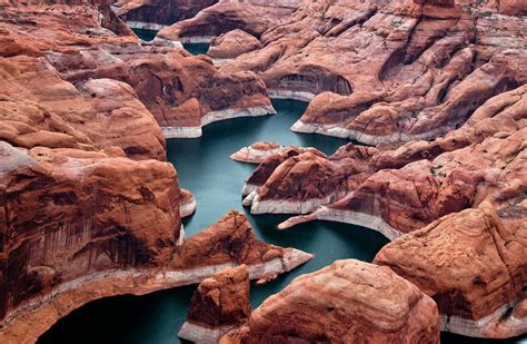 Lake Powell - Stunning Lake in the Canyons, USA - Places To See In Your ...