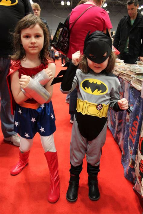 Young Cosplayers At Comic Con 23 Pics