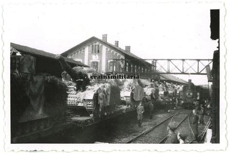 Orig Foto Panzer Iv Tank Seitensch Rzen Tarn Camo Am Bahnhof In