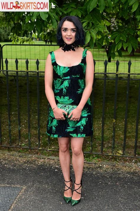 Maisie Williams Maisie Williams Nude Instagram Leaked Photo 224