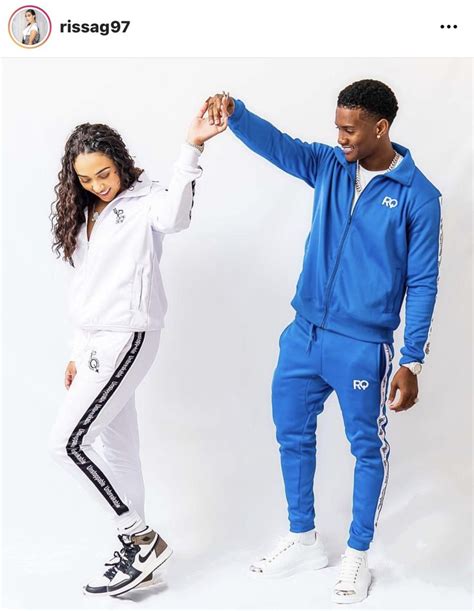 Riss & Quan | Tracksuit women, Rissa, Family photoshoot poses