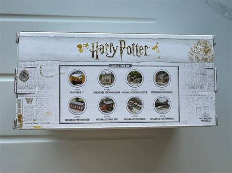 Hornby R Harry Potter Hogsmeade Waiting Room Brand New Ebay