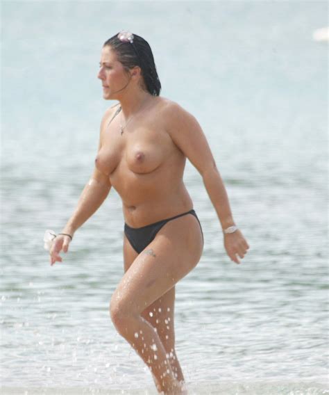 Jessie Wallace Topless 19 Photos Thefappening