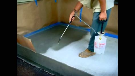 How To Apply Color To A Concrete Floor Using Flow Method