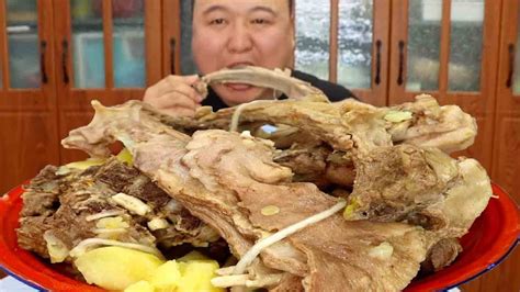 老丈人送来10斤羊肉，阿强做内蒙炖羊肉，肉质软烂奶香浓郁 Mukbang【cram阿强】 Youtube