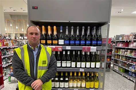 Man Who Has Worked For Waitrose Sainsburys And Asda Reveals His