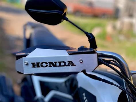 Cubre Puños Honda Navi Acrílico Con Acero Inoxidable Meses sin intereses