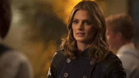 Castle saison 8 pourquoi Stana Katic a finalement décidé de rempiler