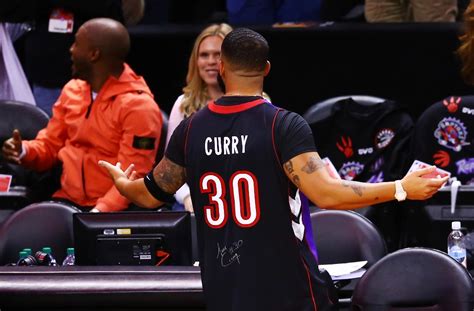 LOOK: Drake rocks Dell Curry Raptors jersey for NBA Finals Game 1 ...