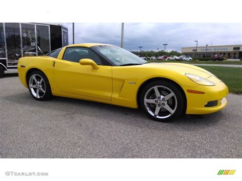 2007 Velocity Yellow Chevrolet Corvette Coupe 95292213