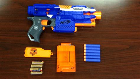 Review Nerf N Strike Elite Stryfe Blaster Hub