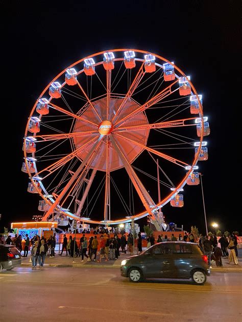 Ruota Panoramica Musica E Divertimento Per L Aperol Spritz Together