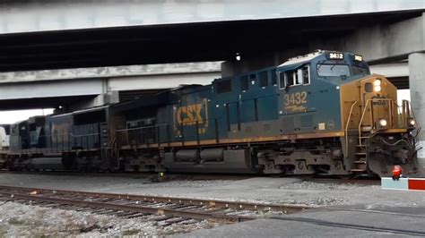 Csx Tropicana Juice Train L With A Sd Ac Pulls Out Then Backs In