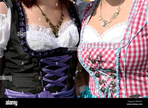 Bavarian traditional costumes at Oktoberfest Stock Photo - Alamy